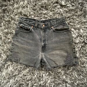 RARE 521 BLACK LEVIS!!!